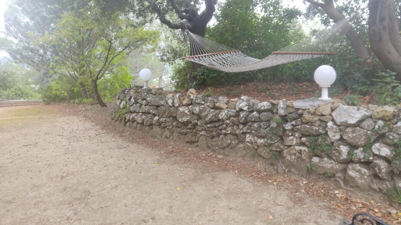 Le Moulin De Varrians Экстерьер фото